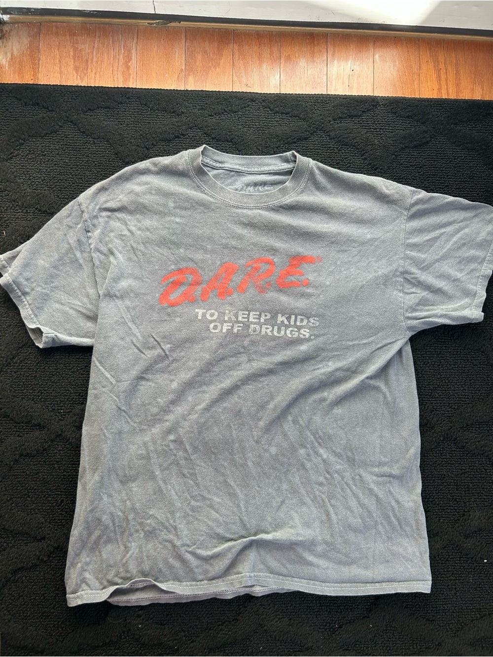 Vintage DARE tee unisex